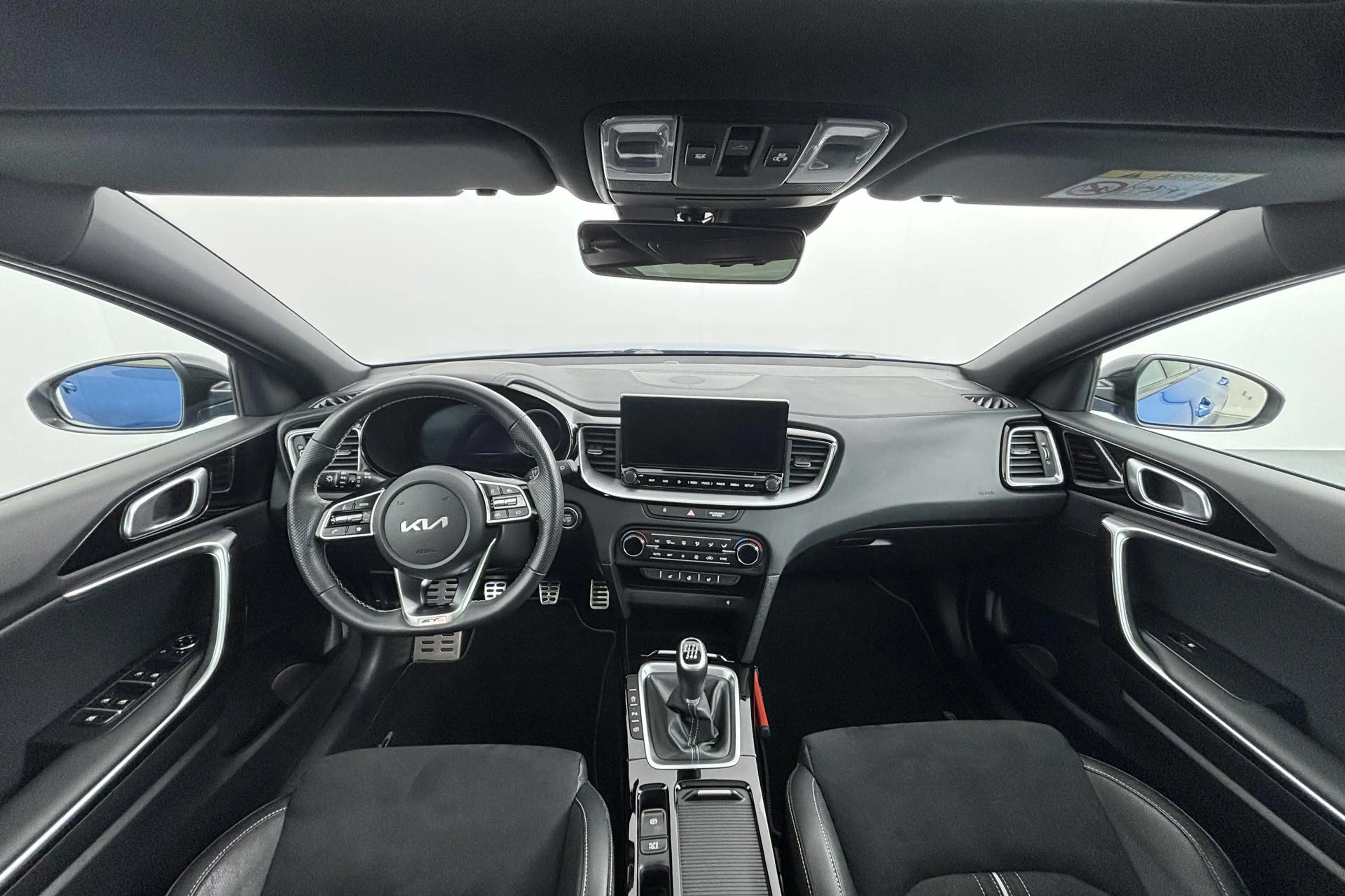 Kia XCeed 1.5 T-GDi GT-Line – sportief en modern onderweg — photo 2