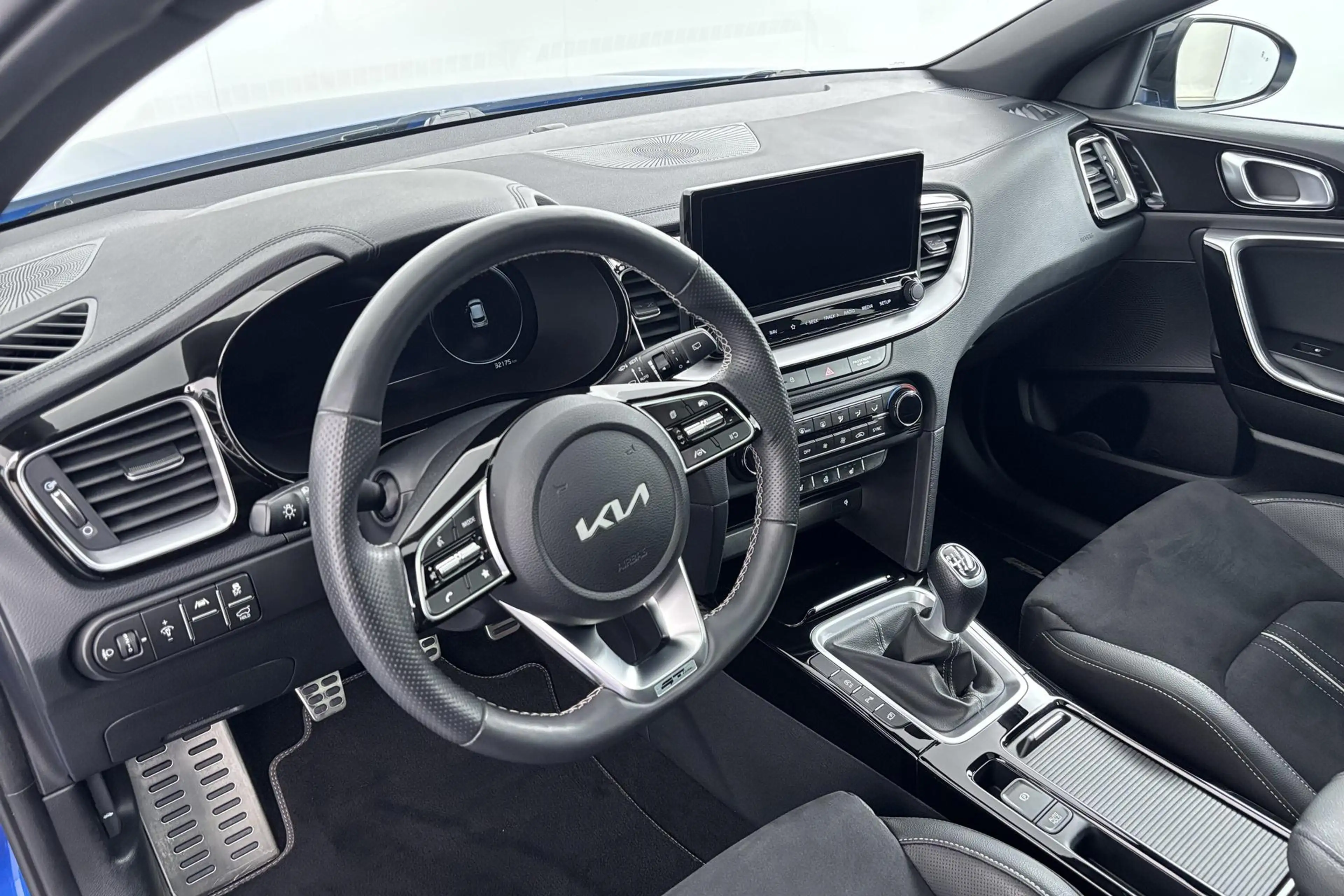 Kia XCeed 1.5 T-GDi GT-Line – sportief en modern onderweg — photo 9