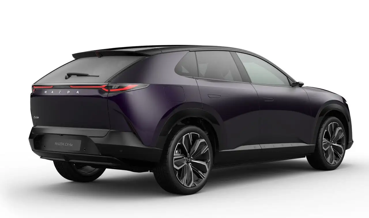 Mazda CX-6e 2026