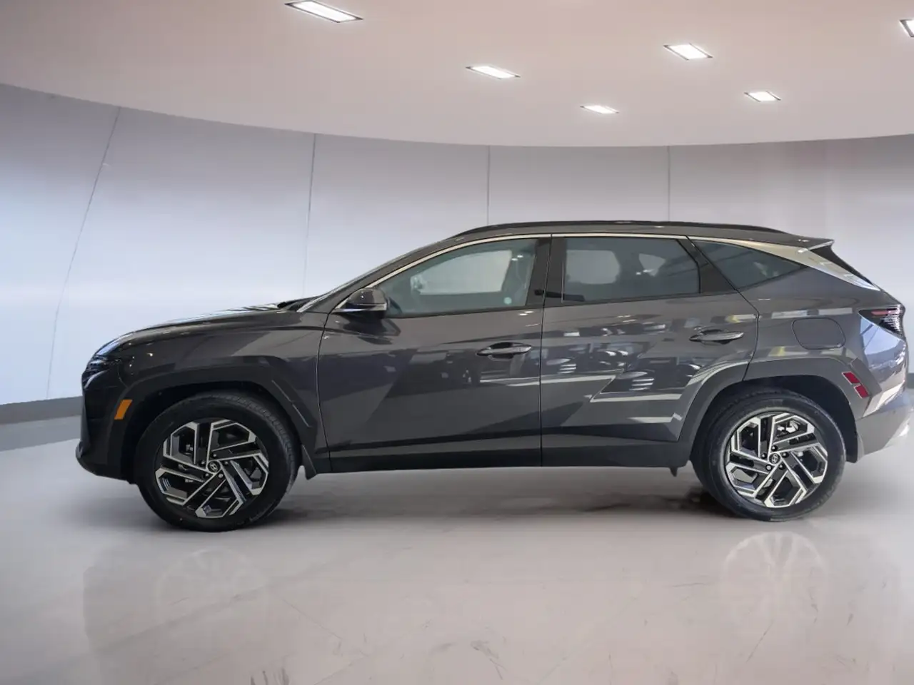 Hyundai TUCSON photo Hyundai TUCSON