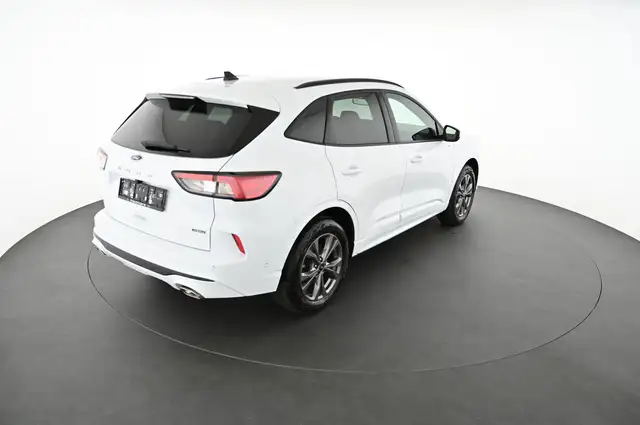 Ford Kuga view 2