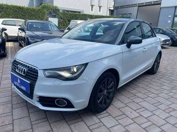 Audi - A1 Sportback - 1.6 tdi Attraction S-Tronic