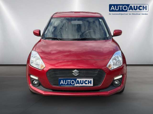 Suzuki Swift Comfort M/T KAMERA NAVI KLIMA