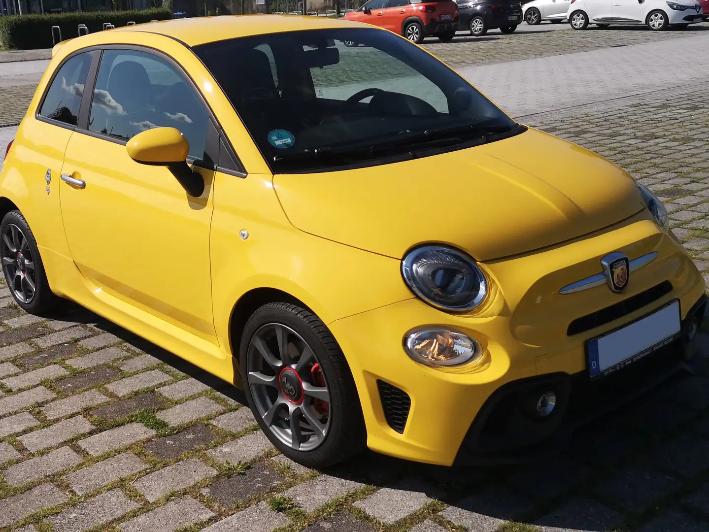 Fiat 595 Abarth 595 Abarth Jaune - 2