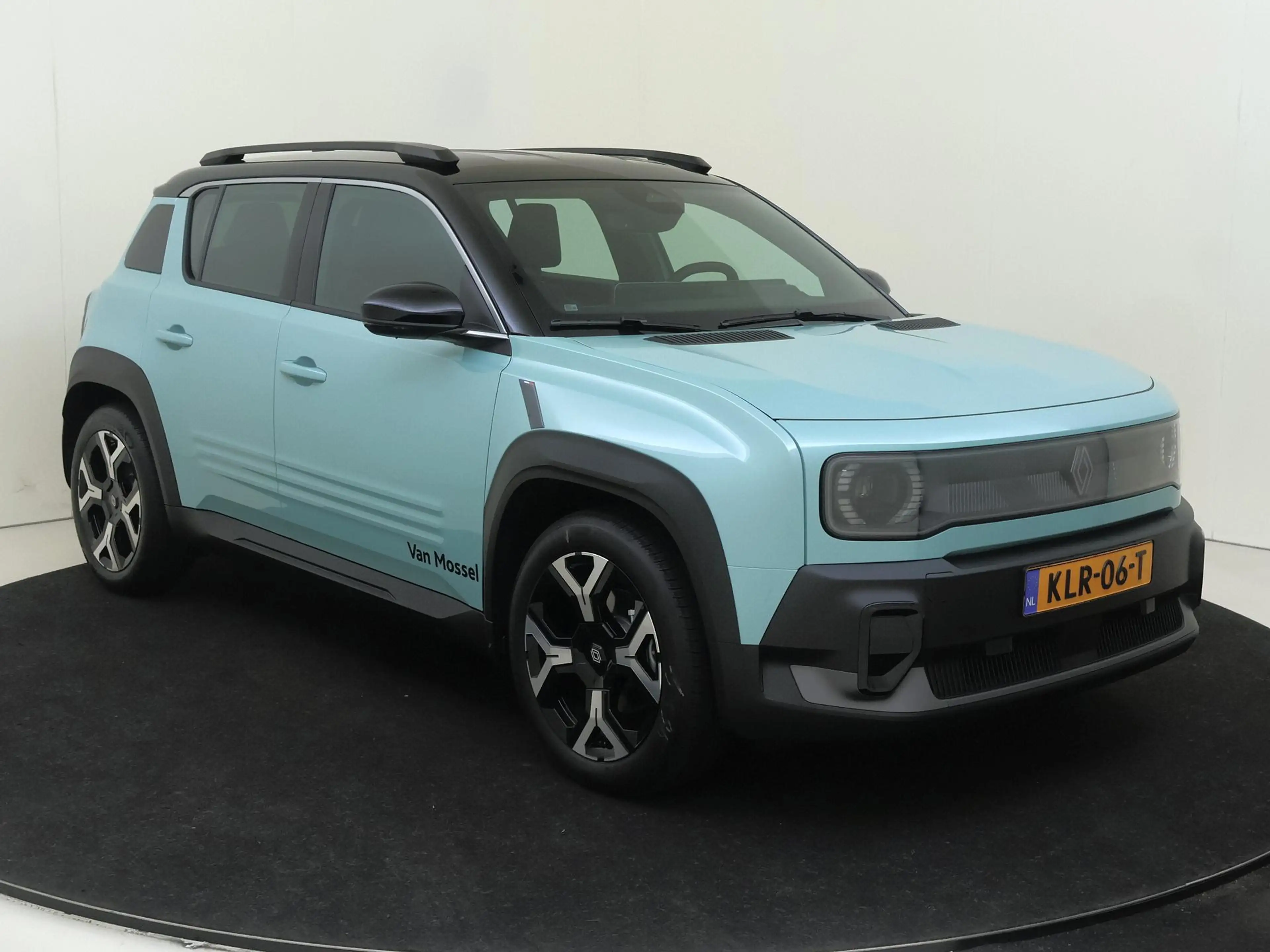 Renault R 4 comfort range iconic 52 kWh — photo 2