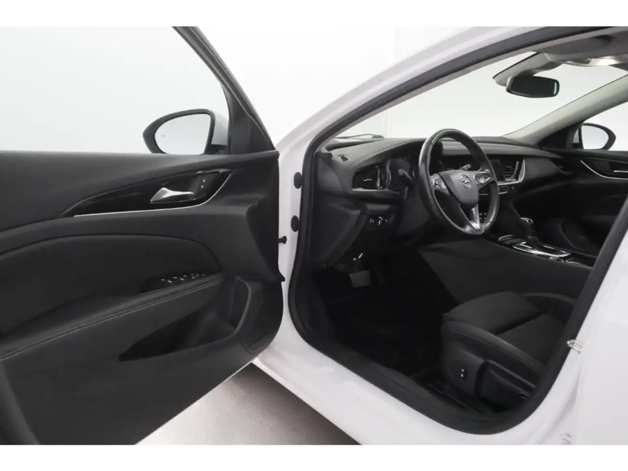Opel Insignia 1.5T ST Aut.INNOVATION+LED+NAVI+KAMERA, миниатюра 16