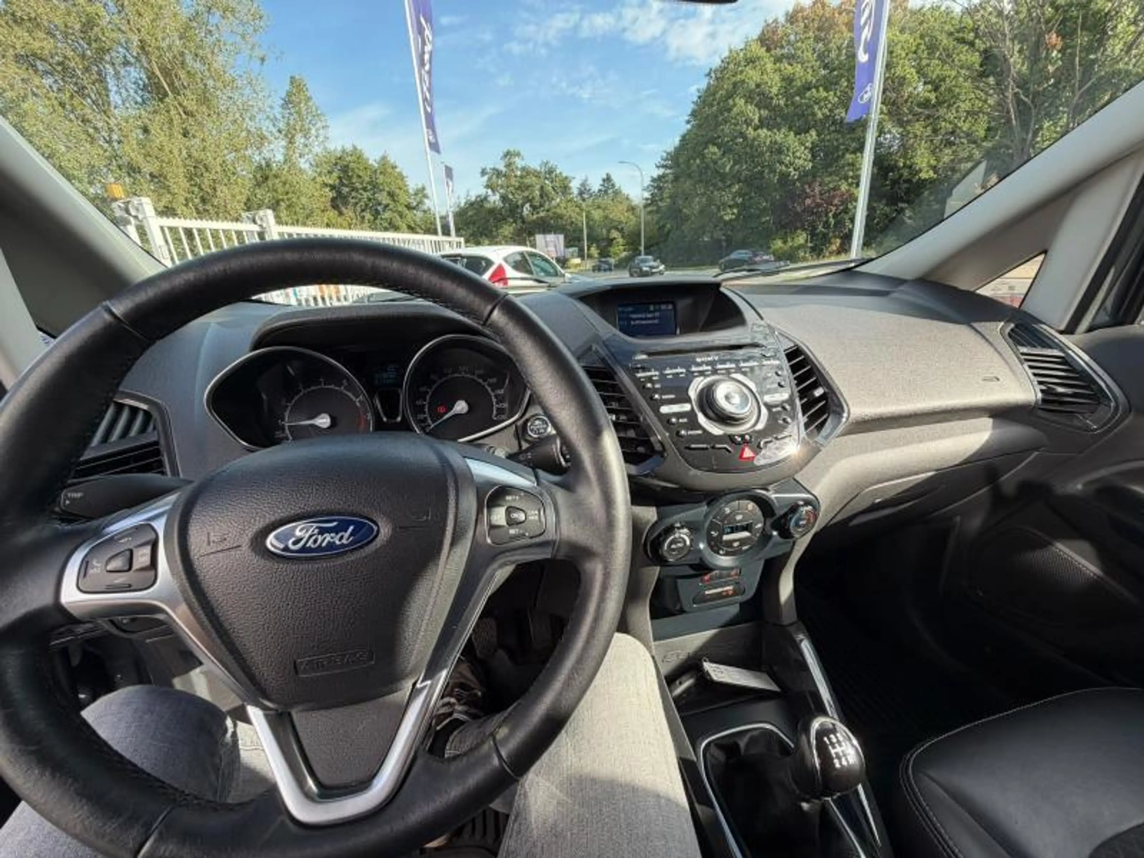 Ford EcoSport Titanium 1.0i Ecoboost 125pk M6 — photo 7
