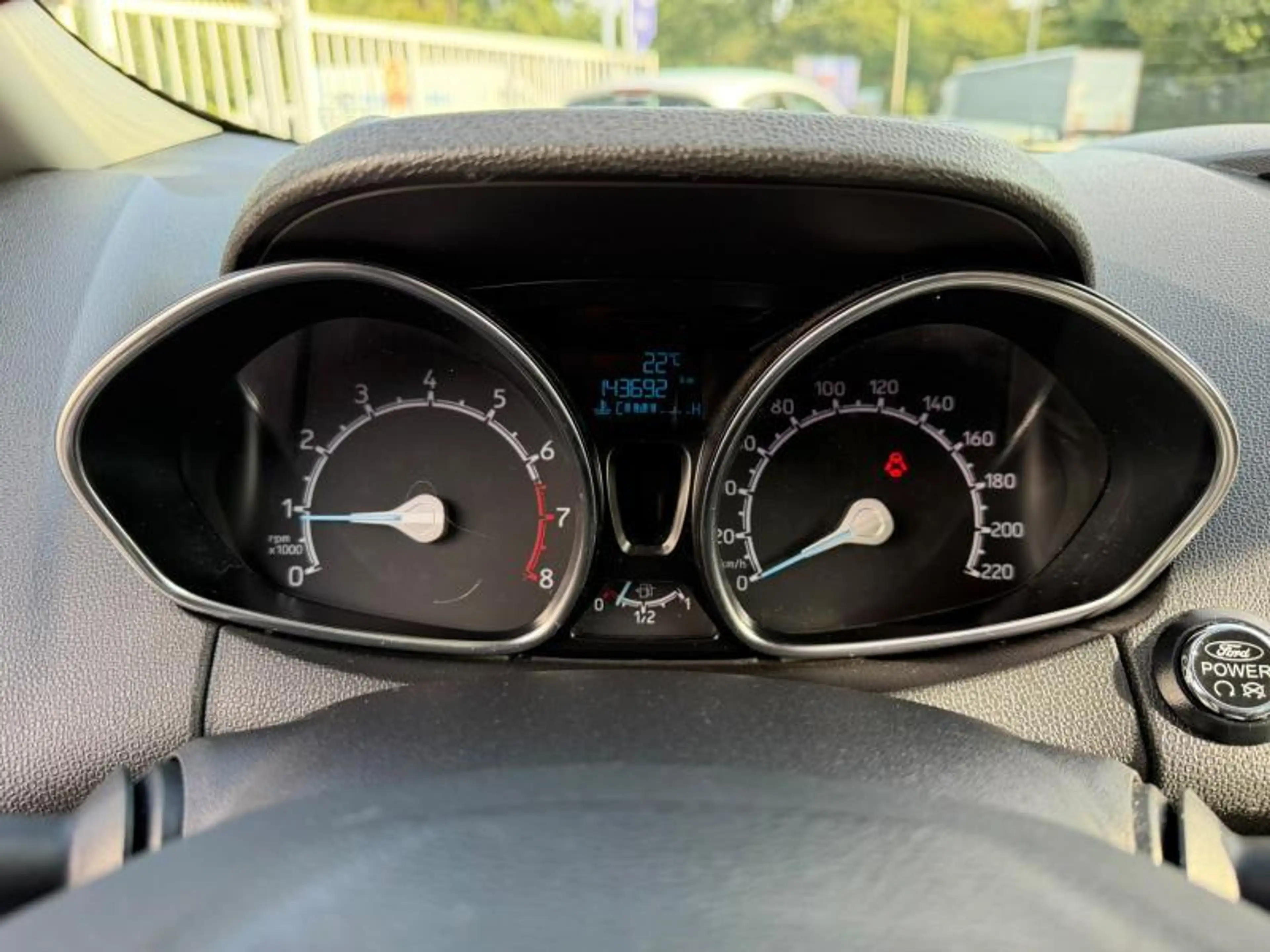 Ford EcoSport Titanium 1.0i Ecoboost 125pk M6 — photo 11