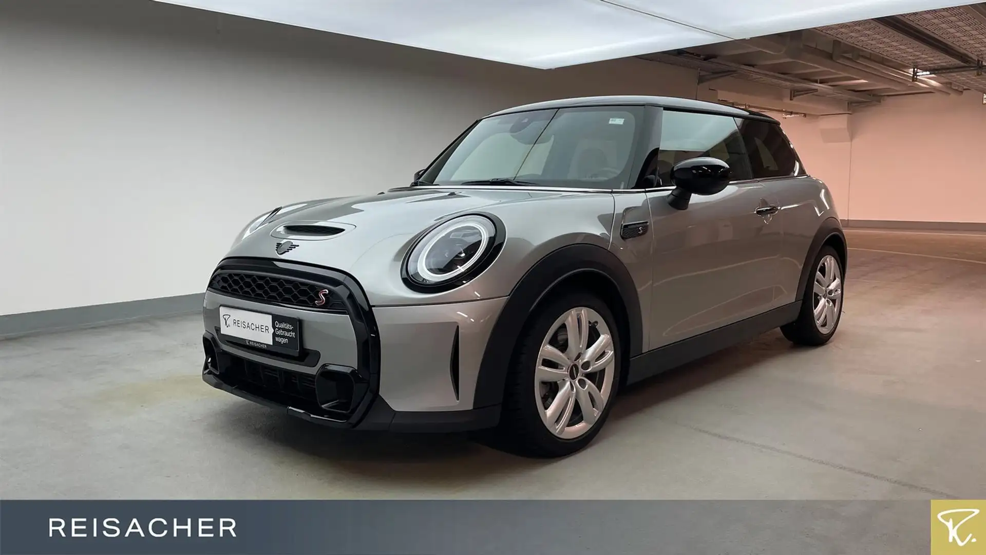 MINI Cooper S A Classic-Trim Navi Silber - 1