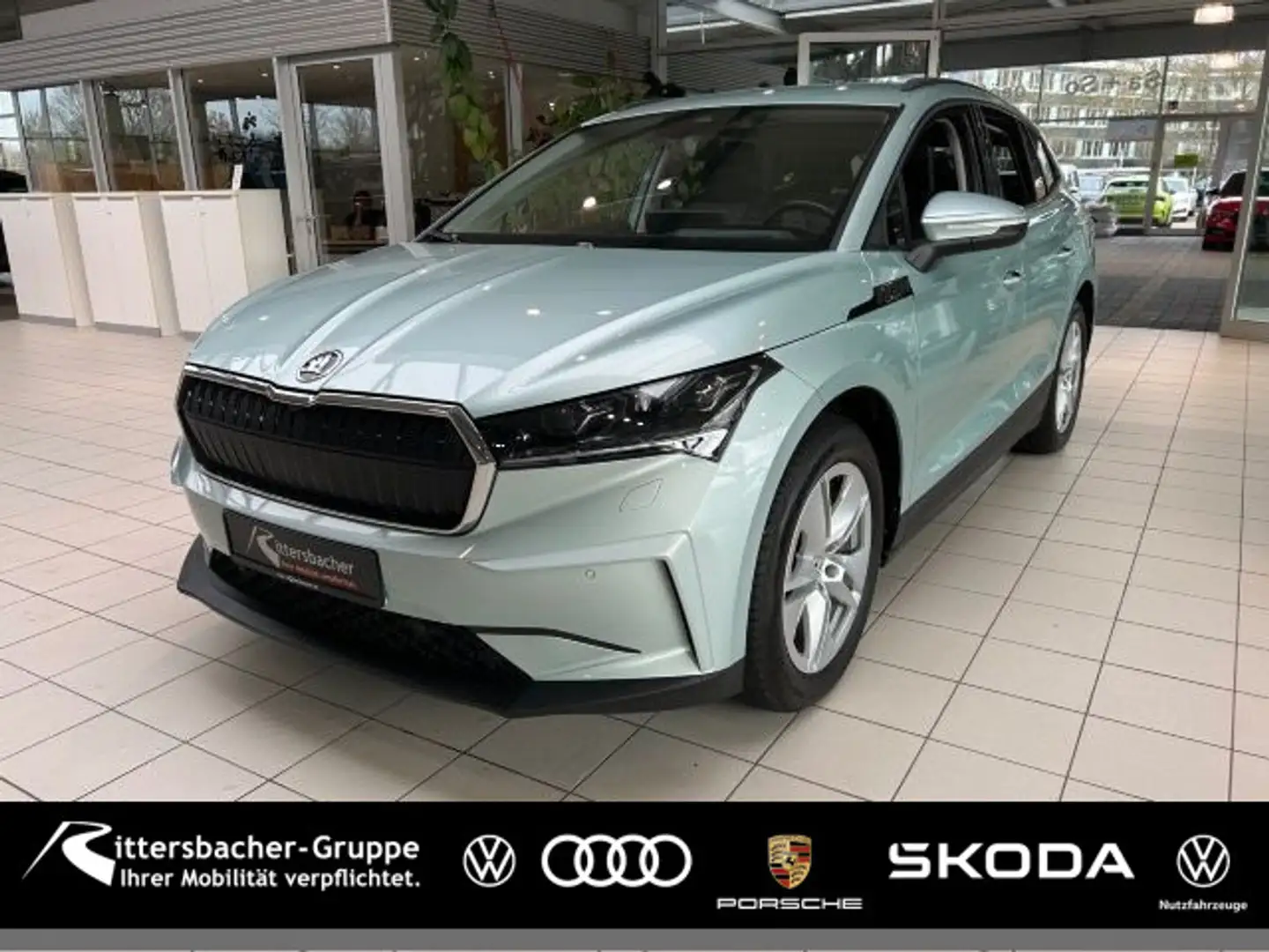 Skoda Enyaq iV 60 Loft Kamera Navi ACC PDC Kessy Silber - 1