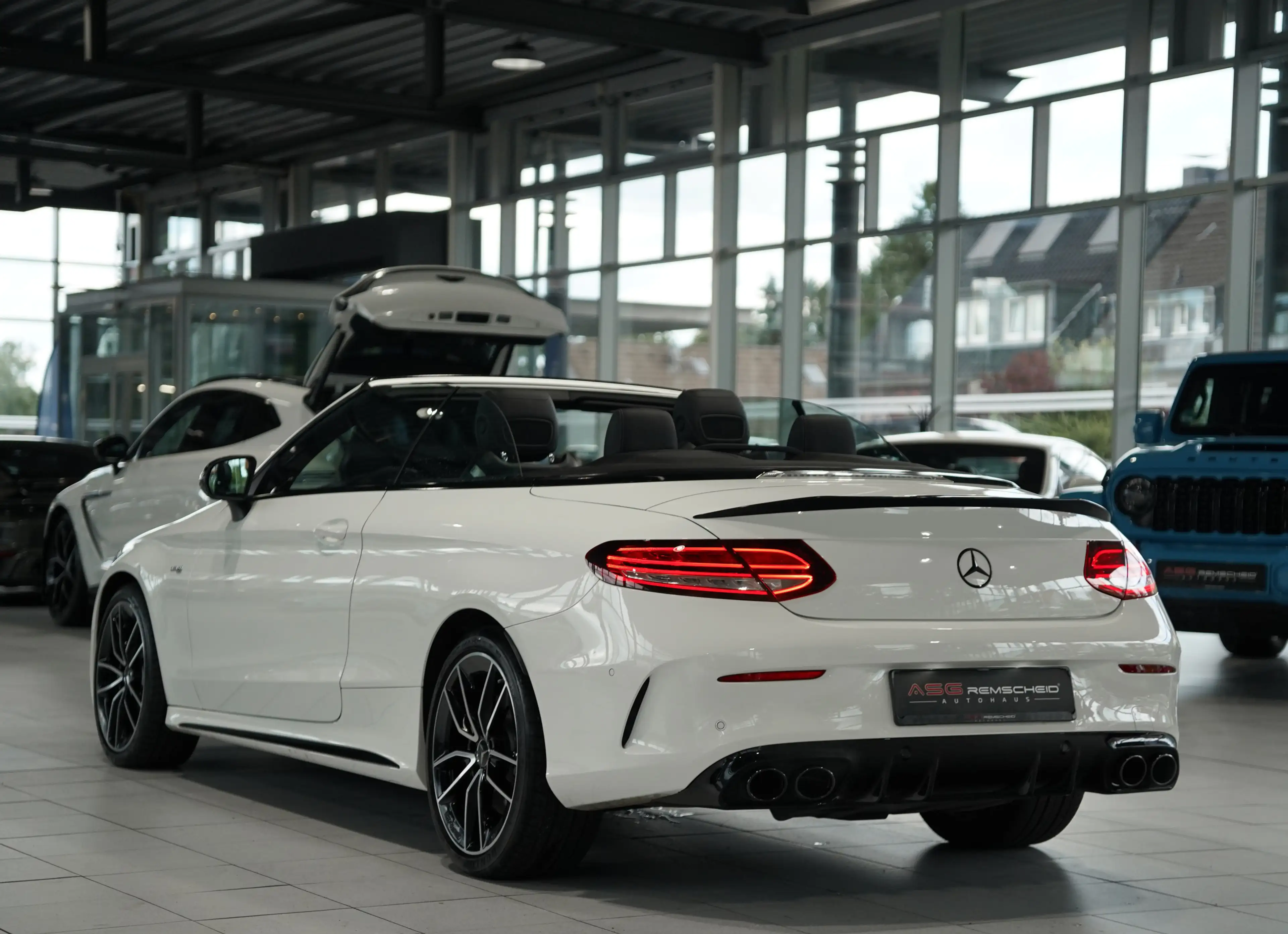 Mercedes-Benz C 43 AMG Cabrio 4M *19 *Night *HUD *Digital — photo 10