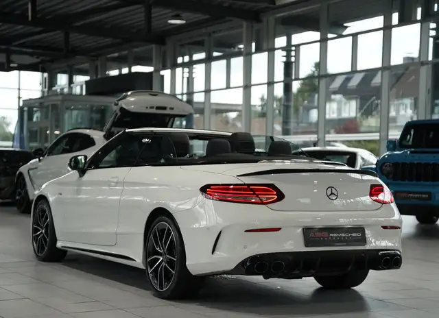 Mercedes-Benz C Class view 10
