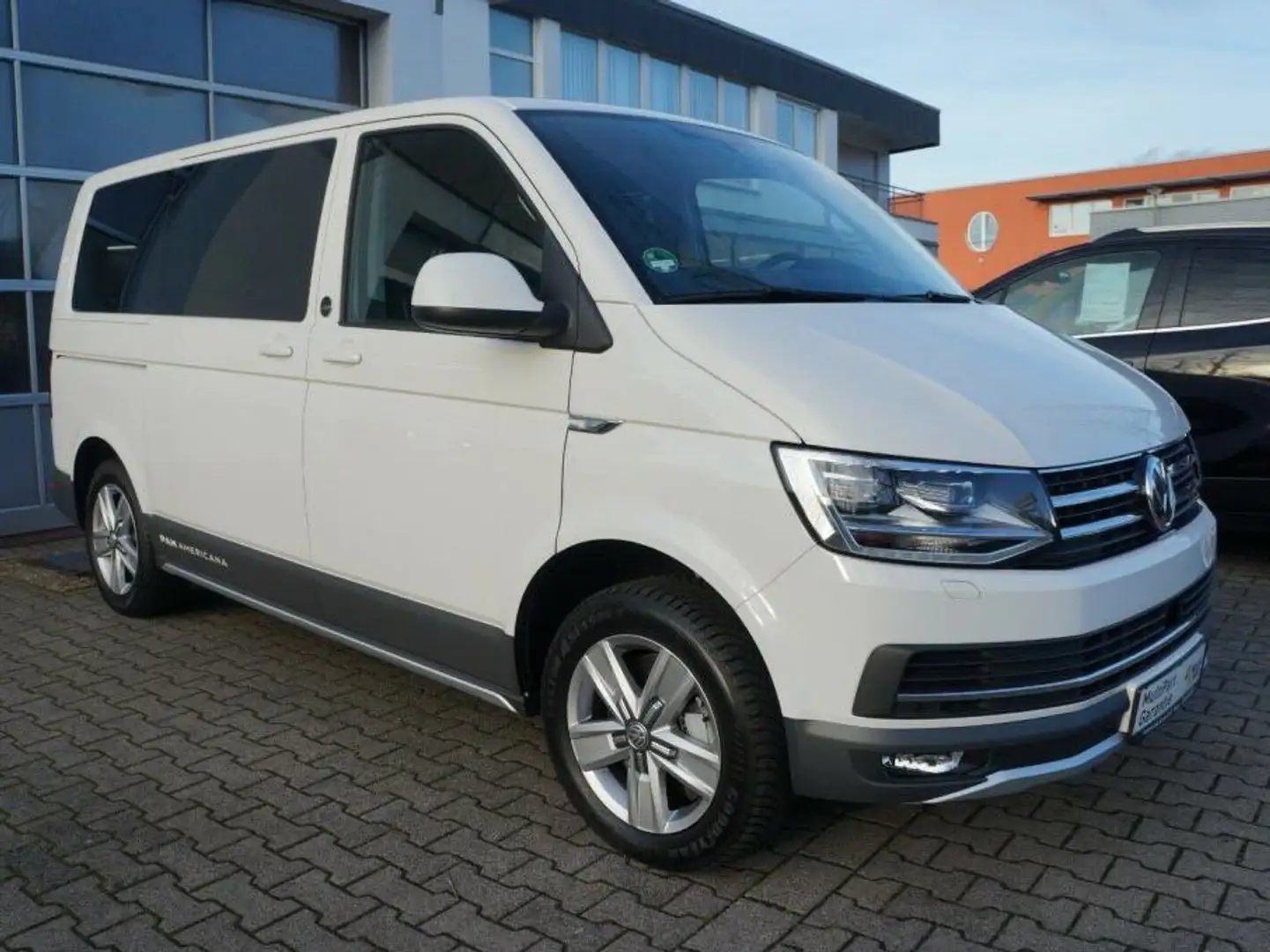 Volkswagen T6 Multivan PanAmericana *DSG*AHK*NAVI*KAMERA*ACC*STANDHEIZUNG Weiß - 2