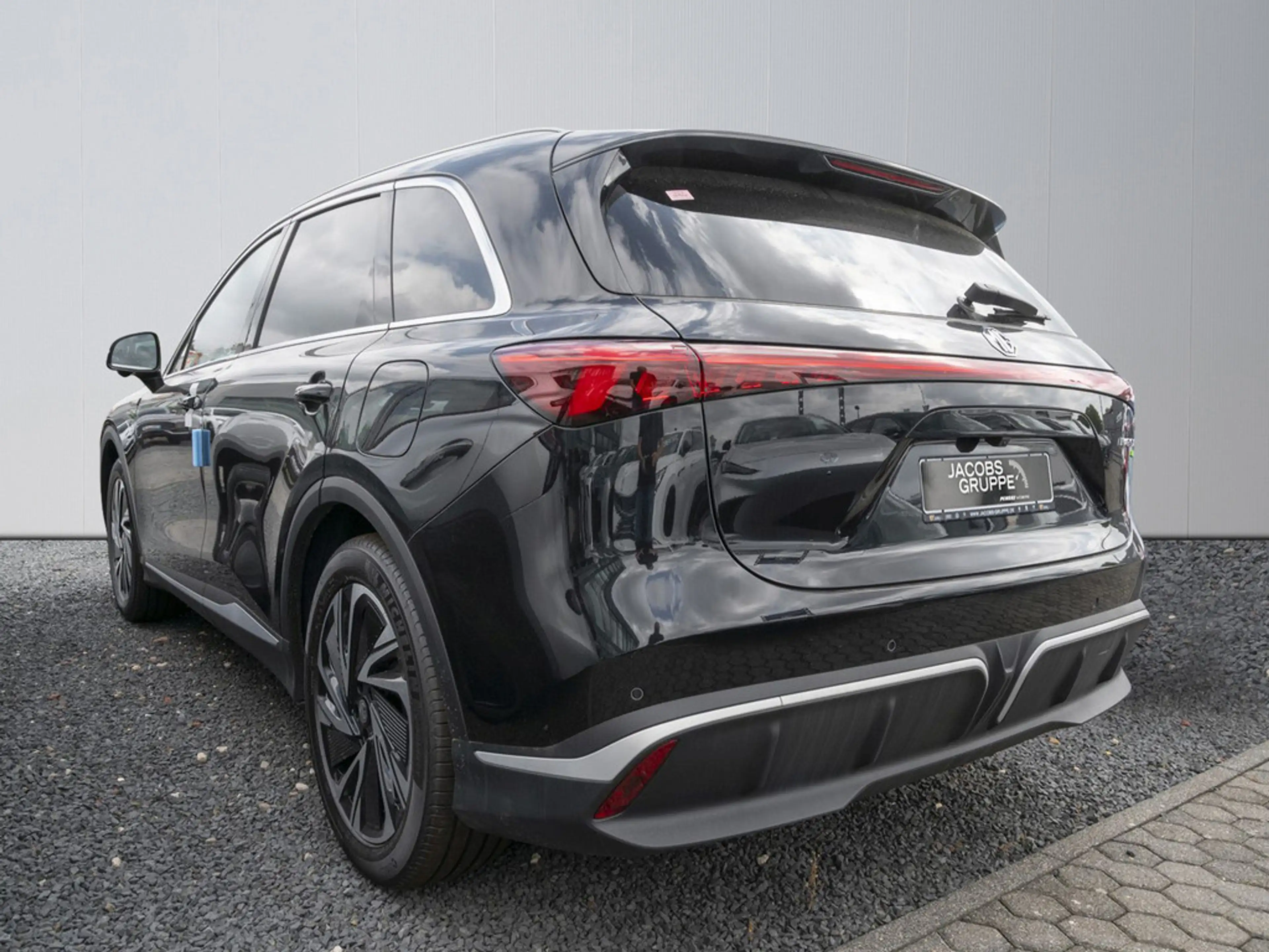 MG S6 EV LUX 180kW Panorama, SHZ, Navi, — photo 5