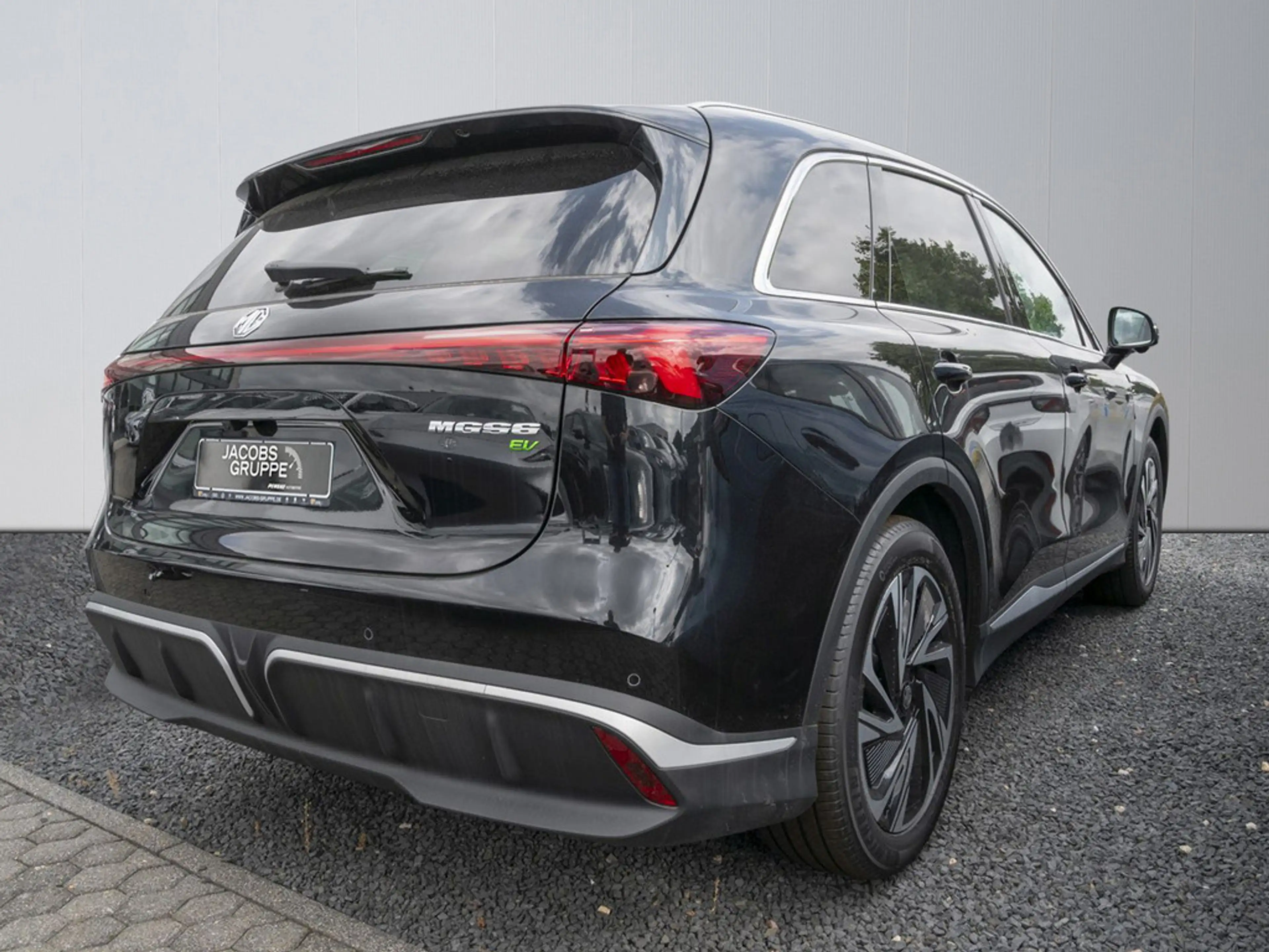 MG S6 EV LUX 180kW Panorama, SHZ, Navi, — photo 4