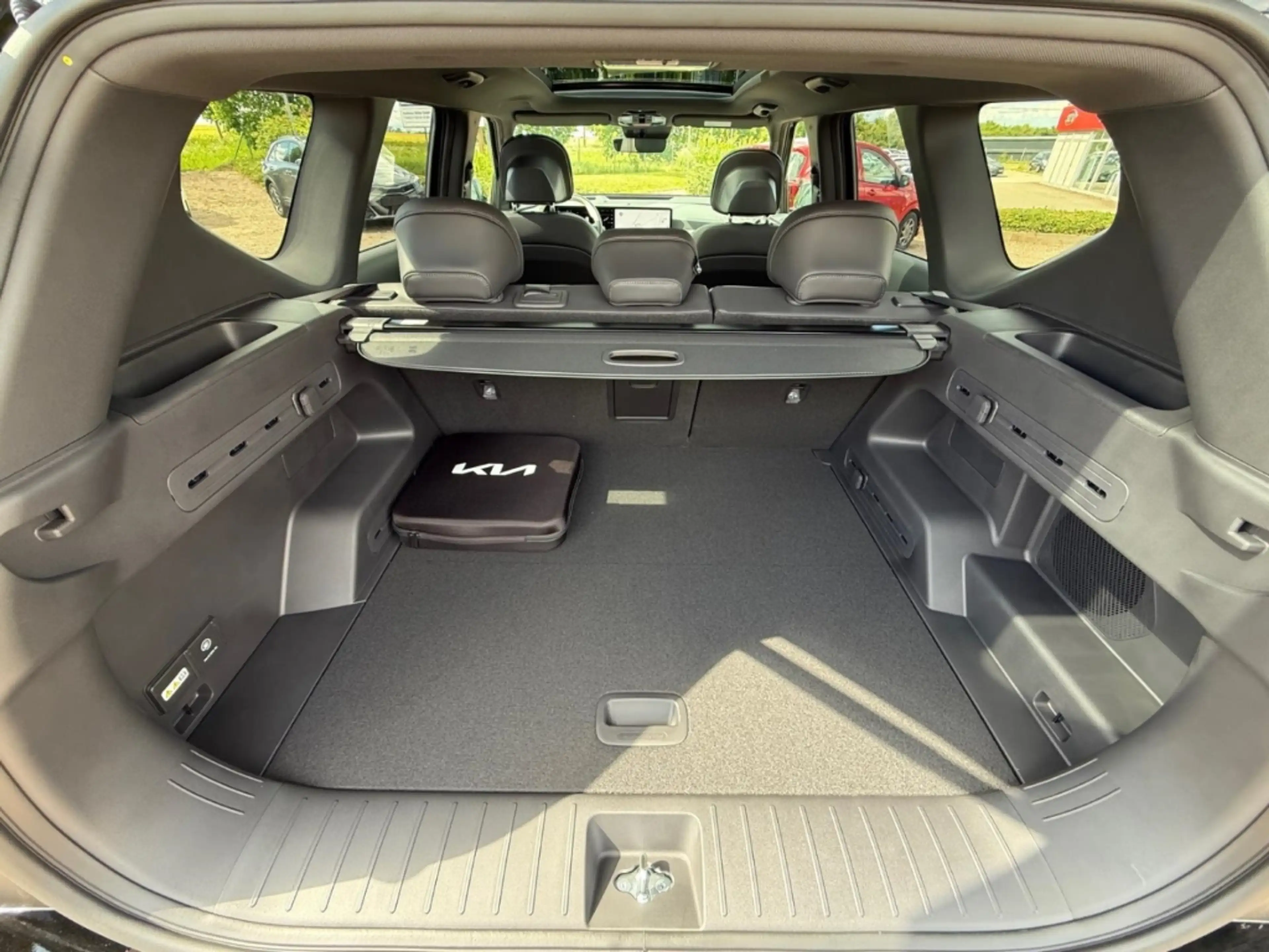 Kia EV5 GT-Line Glasdach Drive 81,4-kWh ACC Massage Head-U — photo 12