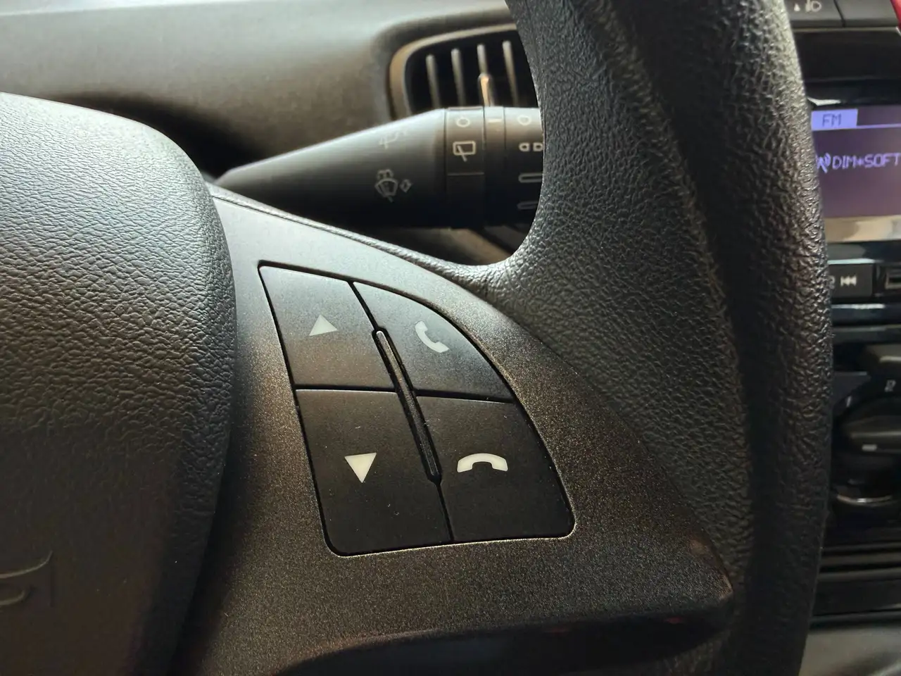 Lancia Ypsilon 2023 — фото 15