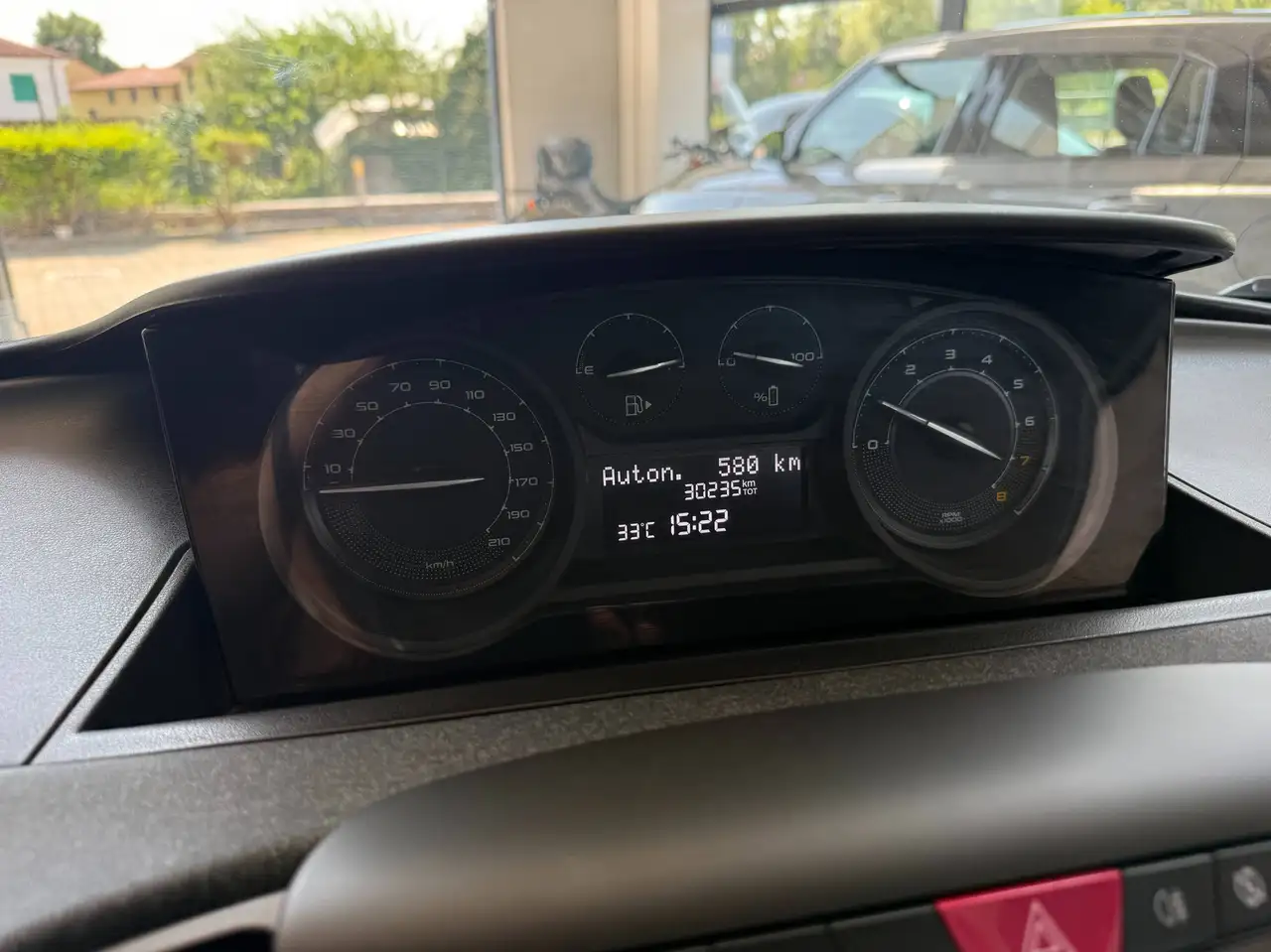Lancia Ypsilon 2023 — фото 11