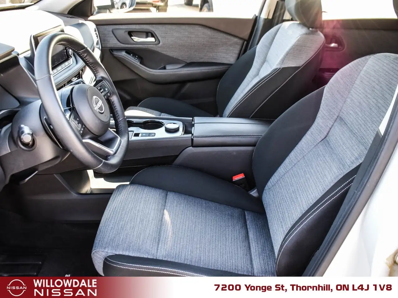 Nissan Rogue fotografie Nissan Rogue