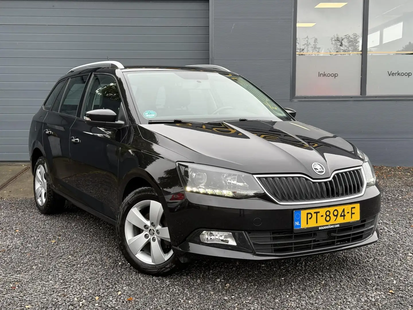 Skoda Fabia Combi 1.2 TSI Drive 2e Eigenaar,Airco,Cruise,Lm ve Zwart - 2