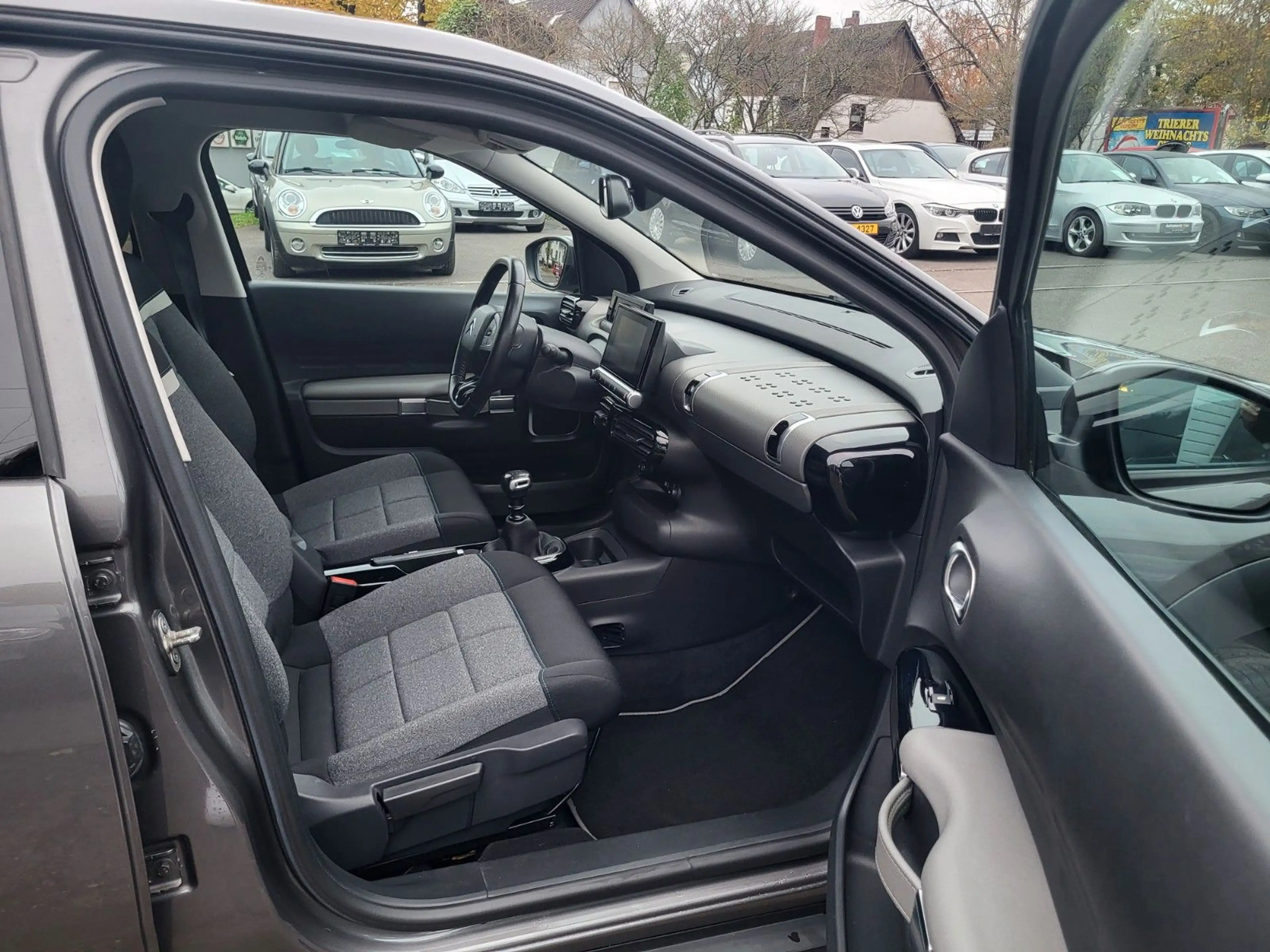 Citroen C4 Cactus Top Zustand! NUR 67685 Km! — photo 15