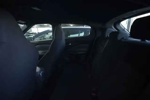 Nissan Juke view 15