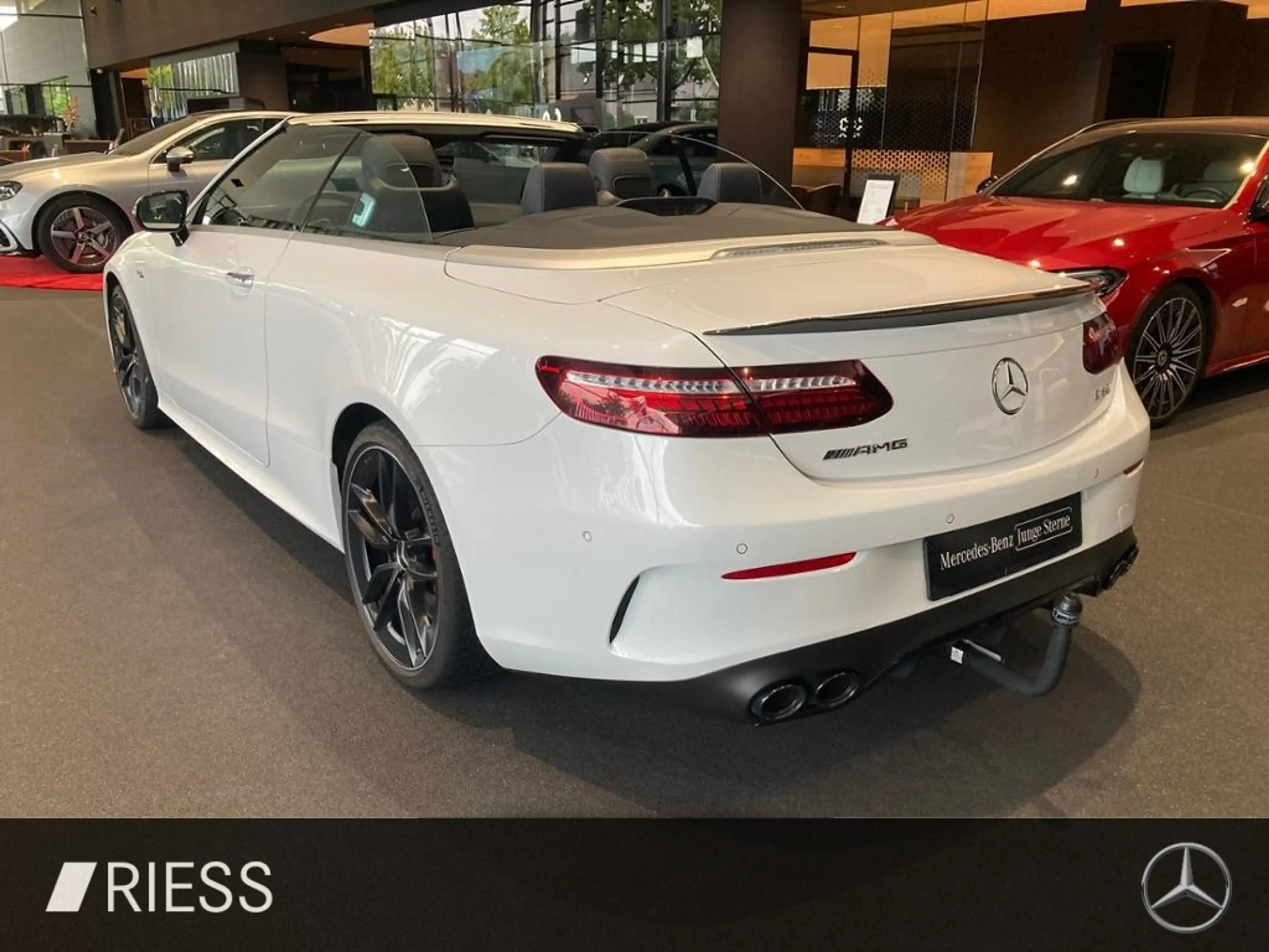 Mercedes-Benz E 53 AMG 4MATIC+ Cabriolet 360 ACC AUT Bel.Sitz — photo 5