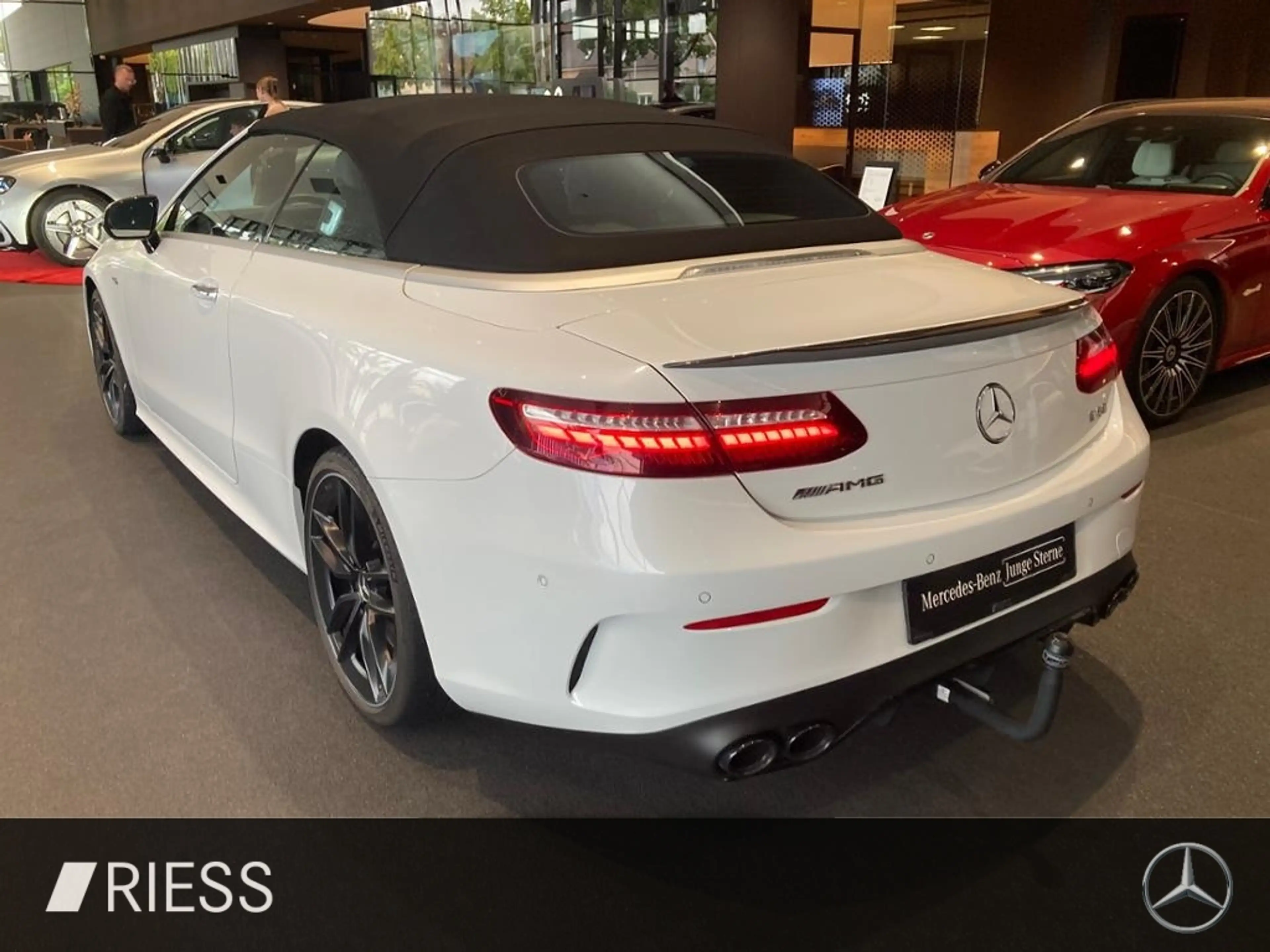 Mercedes-Benz E 53 AMG 4MATIC+ Cabriolet 360 ACC AUT Bel.Sitz — photo 13