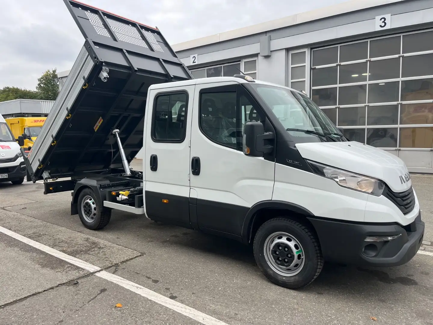 Iveco Daily 35S16HA8 V*HI-MATIC*KAM*KLIMA*4100* Weiß - 2