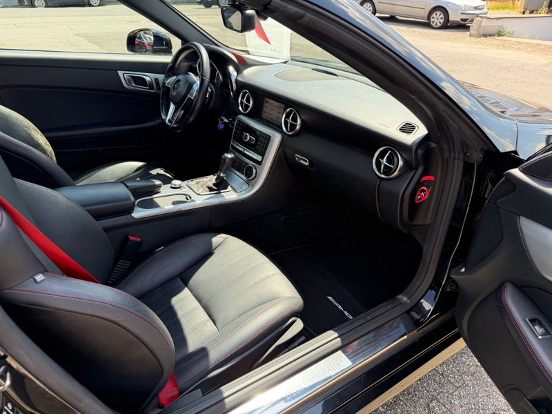 Mercedes-Benz SLK 200 Roadster Airscarf Navi AMG PAKET Leder — photo 8