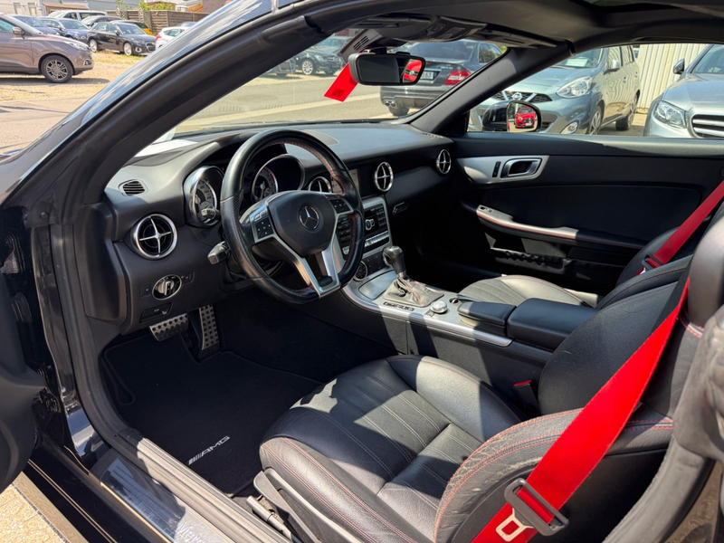 Mercedes-Benz SLK 200 Roadster Airscarf Navi AMG PAKET Leder — photo 7