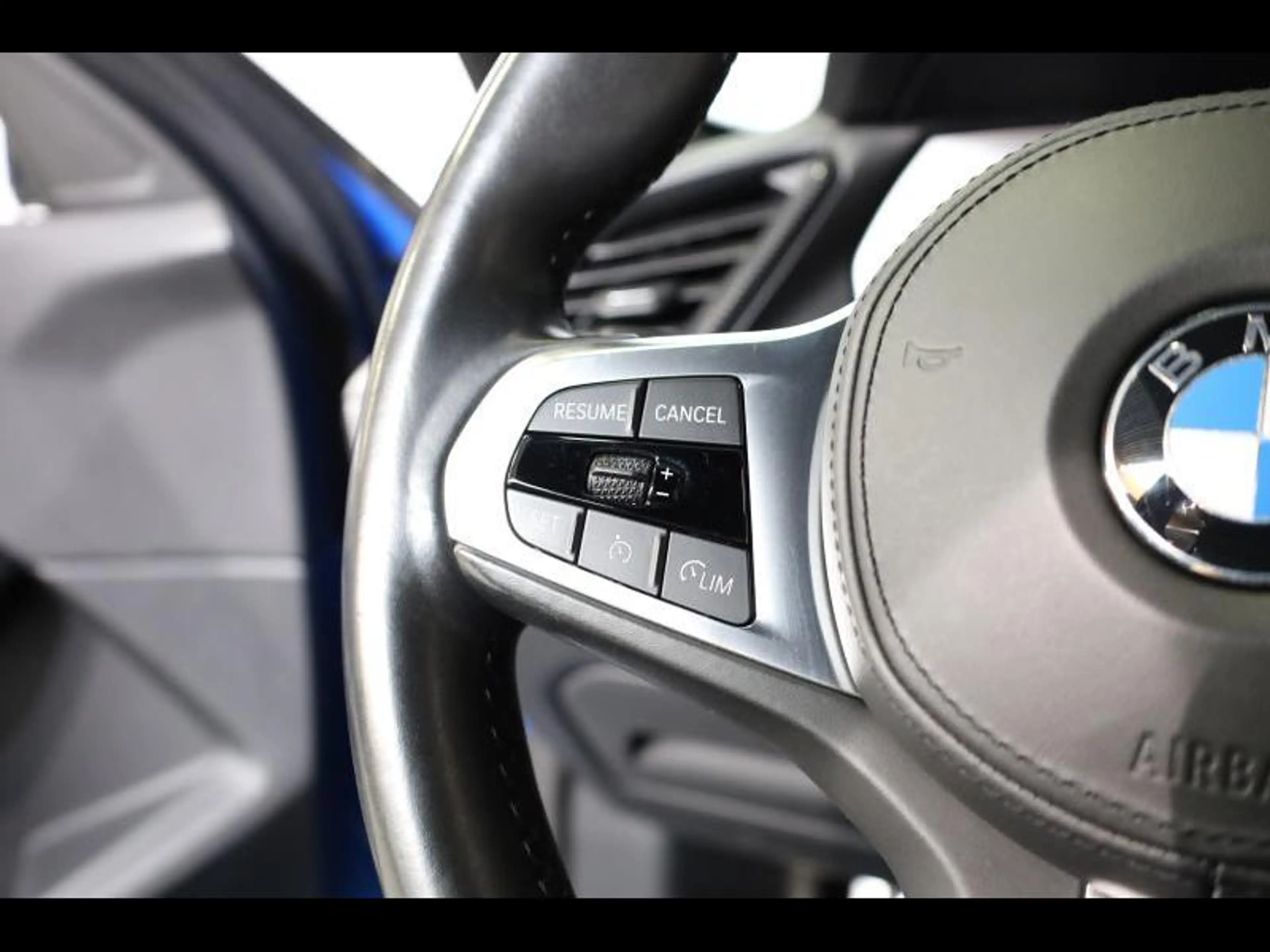 BMW 118 i Hatch Kit M Sport — photo 13