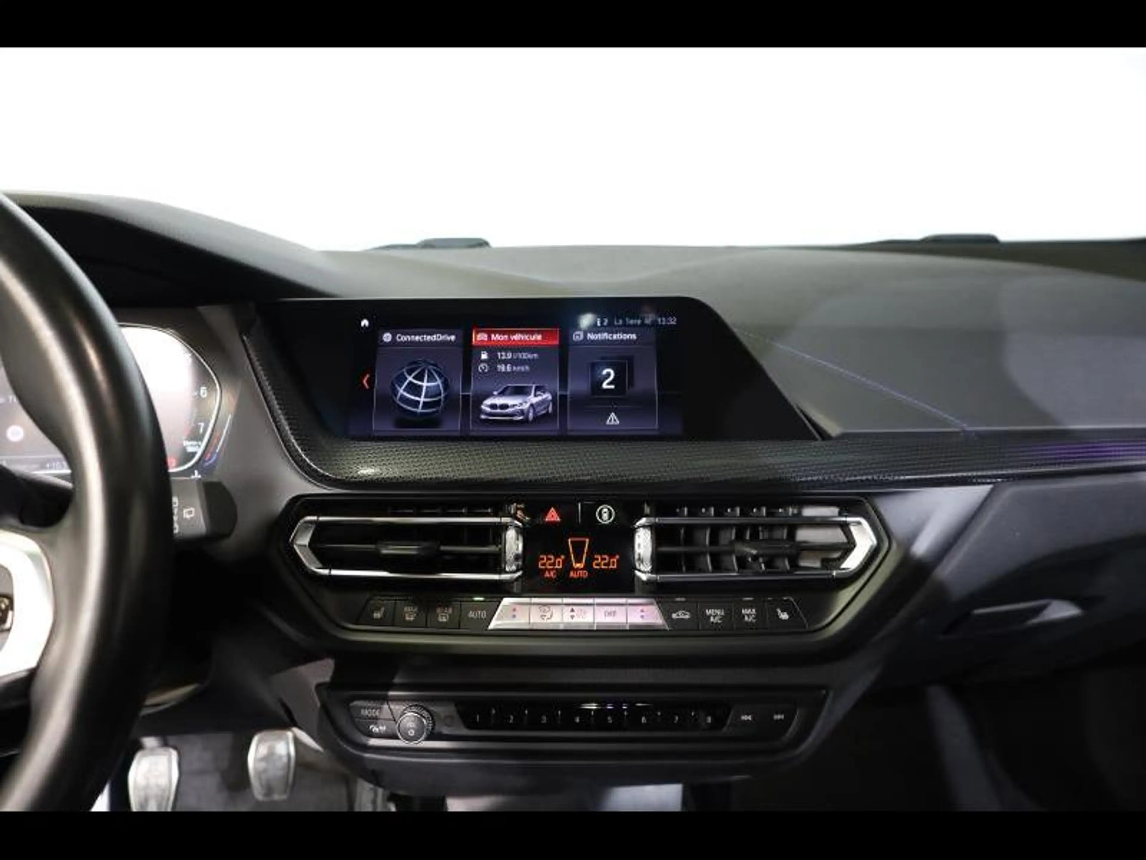 BMW 118 i Hatch Kit M Sport — photo 11