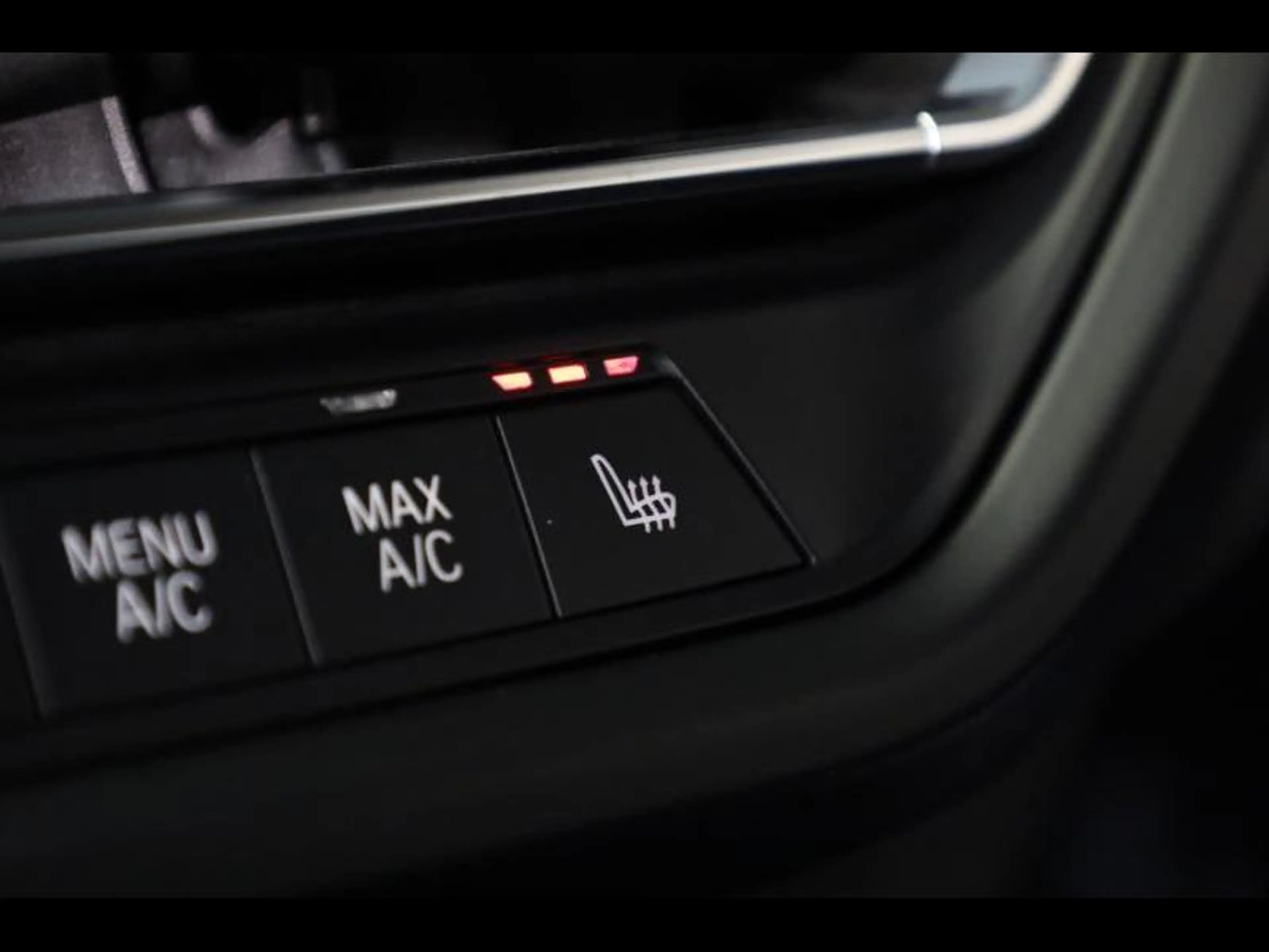 BMW 118 i Hatch Kit M Sport — photo 15