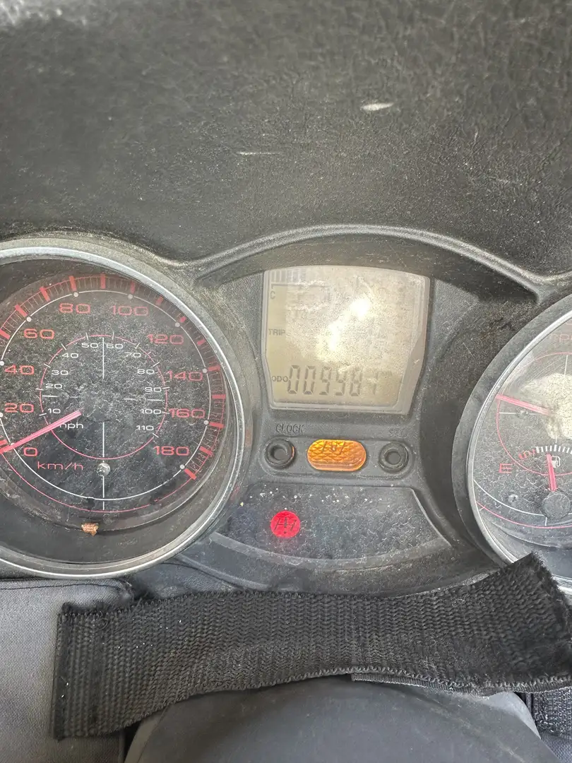 Gilera Fuoco 500 gilera fuocco 500 - parfait etat de marche - 2