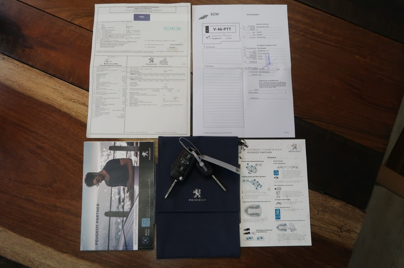 Peugeot Partner 1.2 P.T. Premium Lange uitvoering met benzinemotor — photo 11