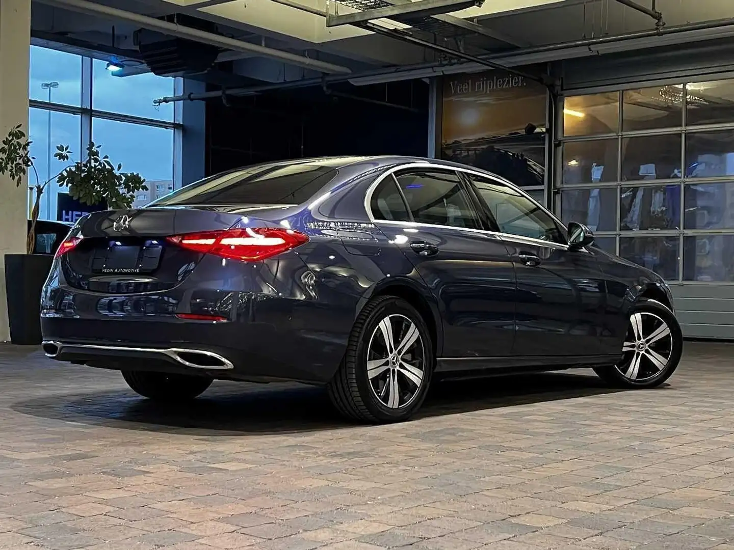 Mercedes-Benz C 300 e Berline Luxury Line | Trekhaak | Smartphone Inte Blauw - 2