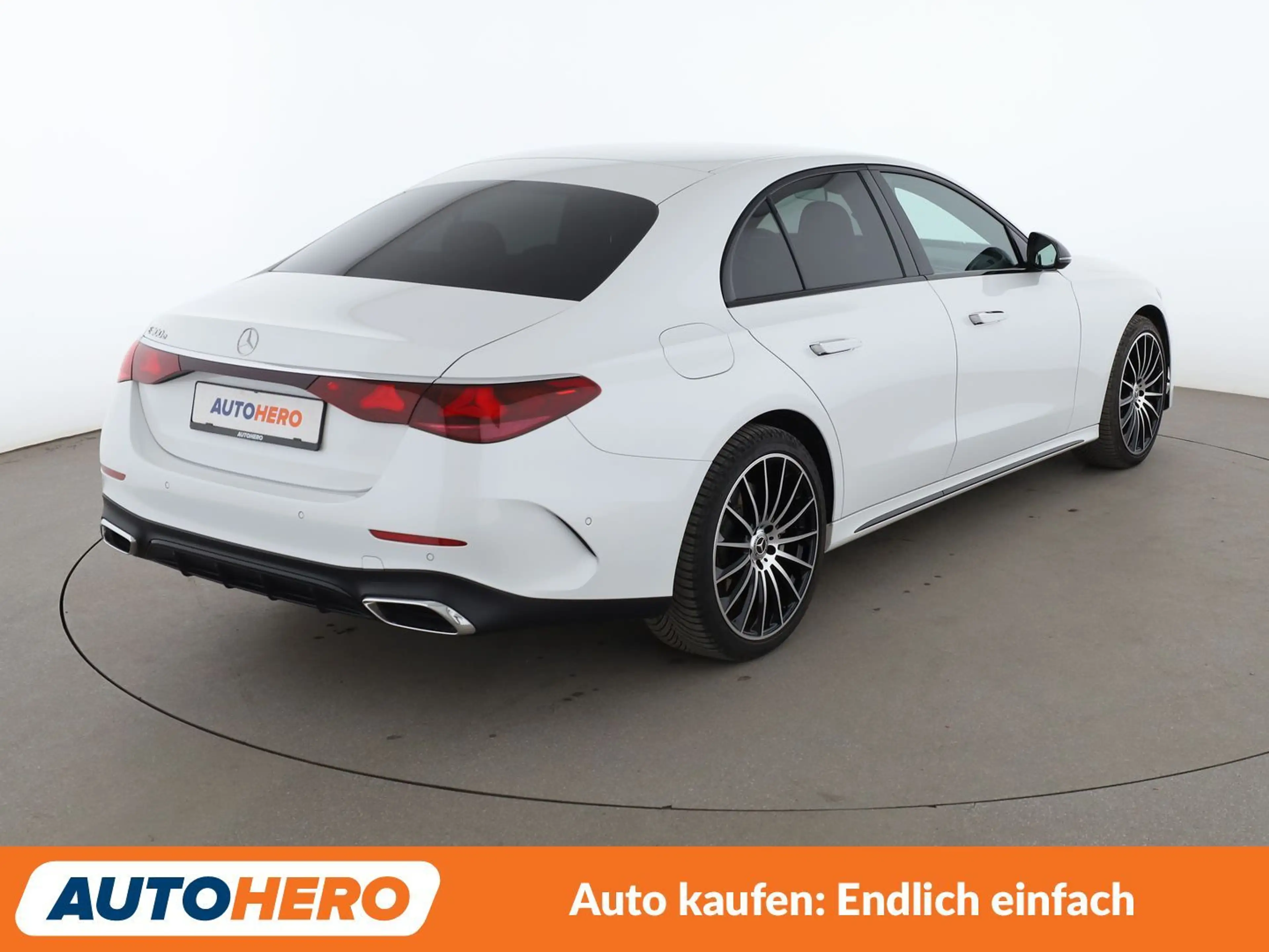 Mercedes-Benz E 300 E 300e AMG Line Advanced Aut.*NAVI*LED*ACC*CAM*PDC — photo 6
