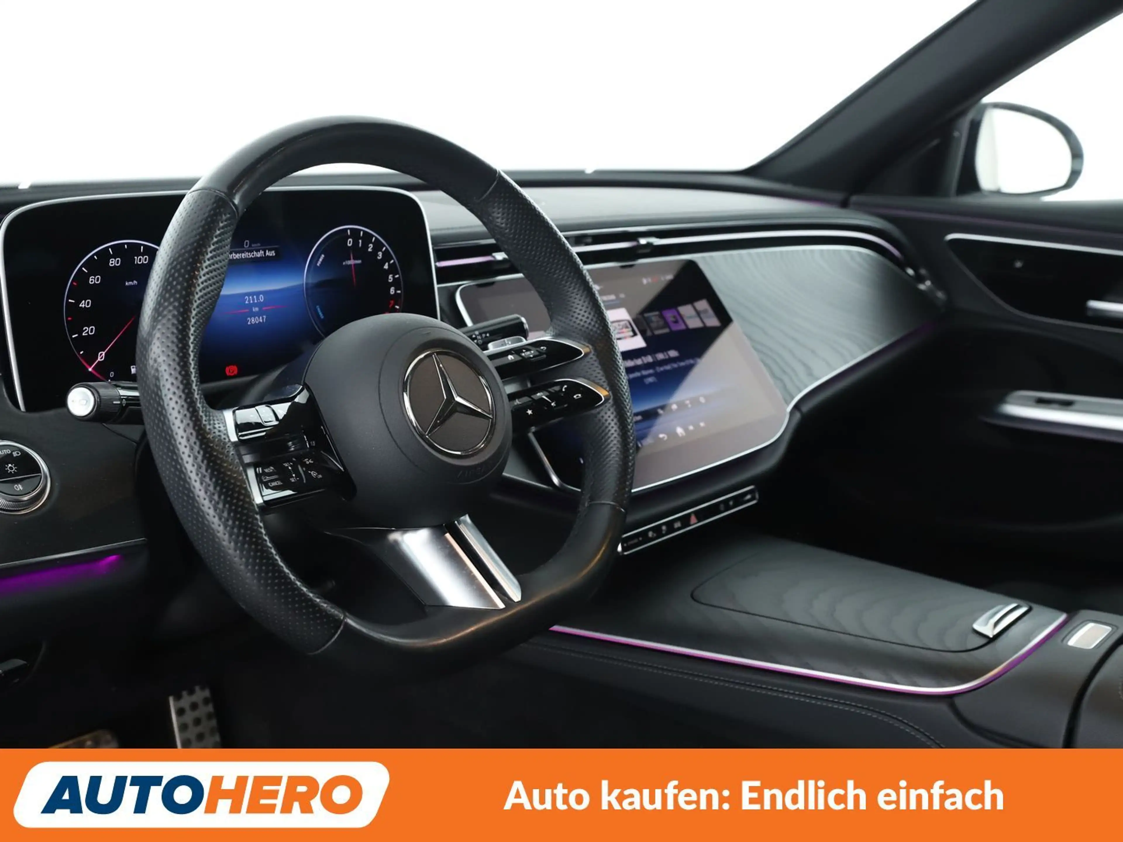 Mercedes-Benz E 300 E 300e AMG Line Advanced Aut.*NAVI*LED*ACC*CAM*PDC — photo 11
