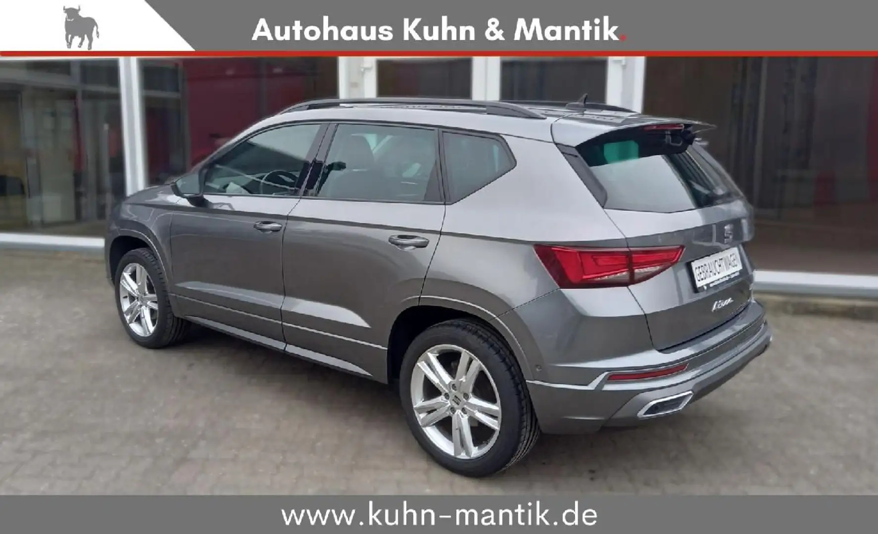 SEAT Ateca FR 1.5 TSI NAVI RFK ACC PDC LED PLA SHZ Gris - 2