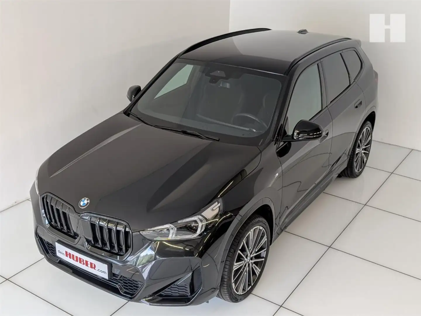 BMW X1 sDrive18d Schwarz - 2