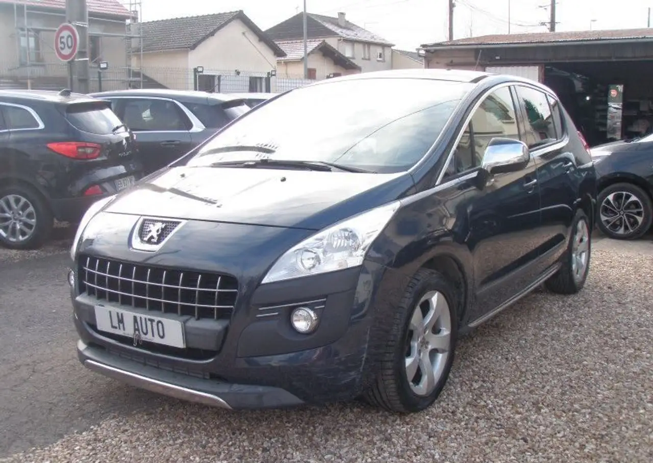 Peugeot 3008 1.6 E-HDI 115 ALLURE BMP6