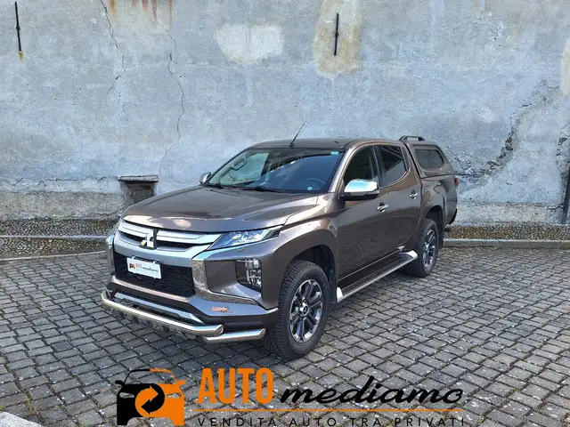 Mitsubishi L200
