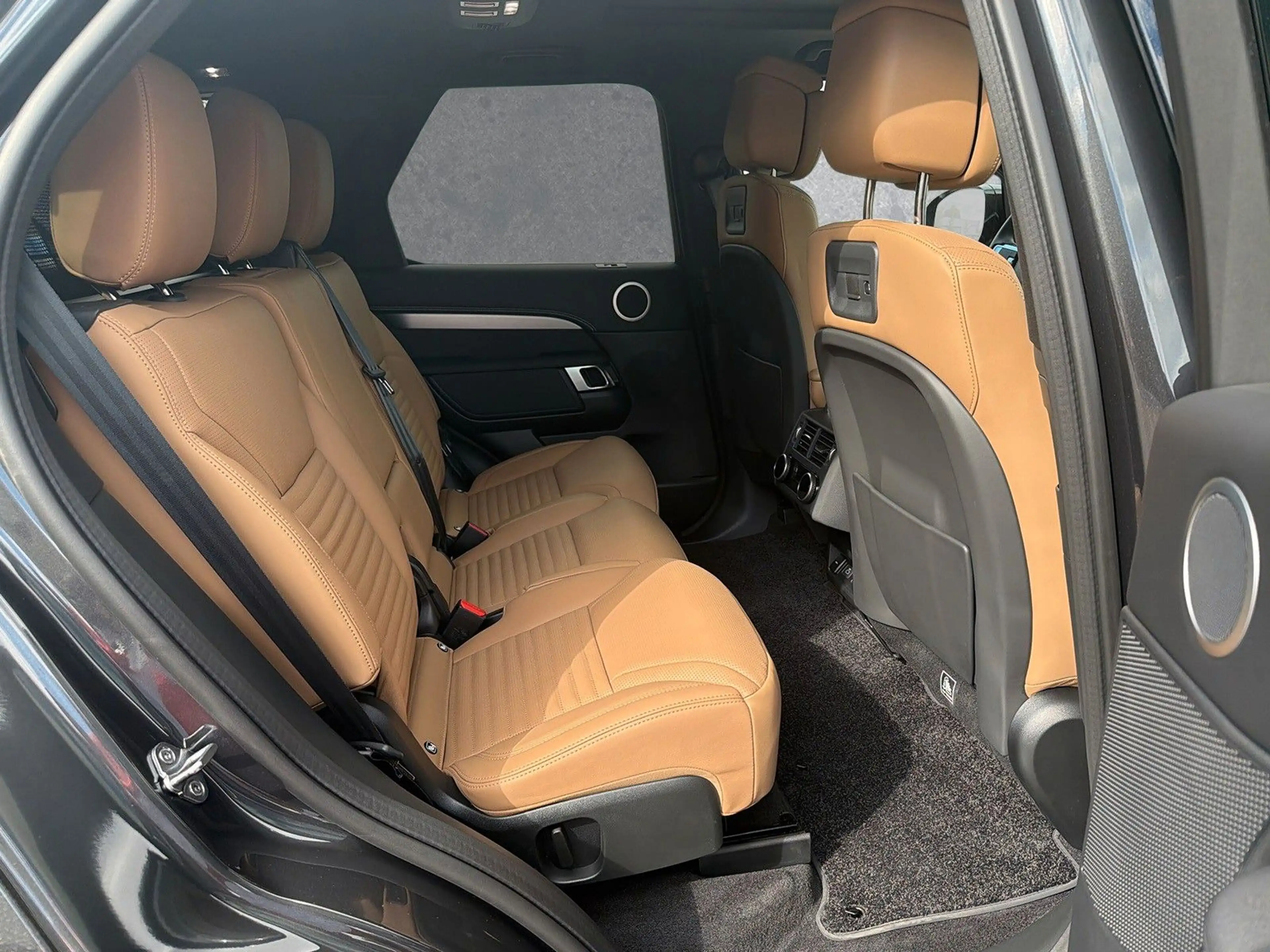 Land Rover Discovery D350 AWD DYNAMIC HSE 7-Sitzer AHK — photo 5
