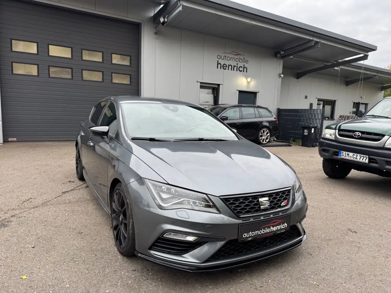 SEAT Leon Cupra 300,ACC,Beats Sound,Cam,Navi — photo 1 of 15