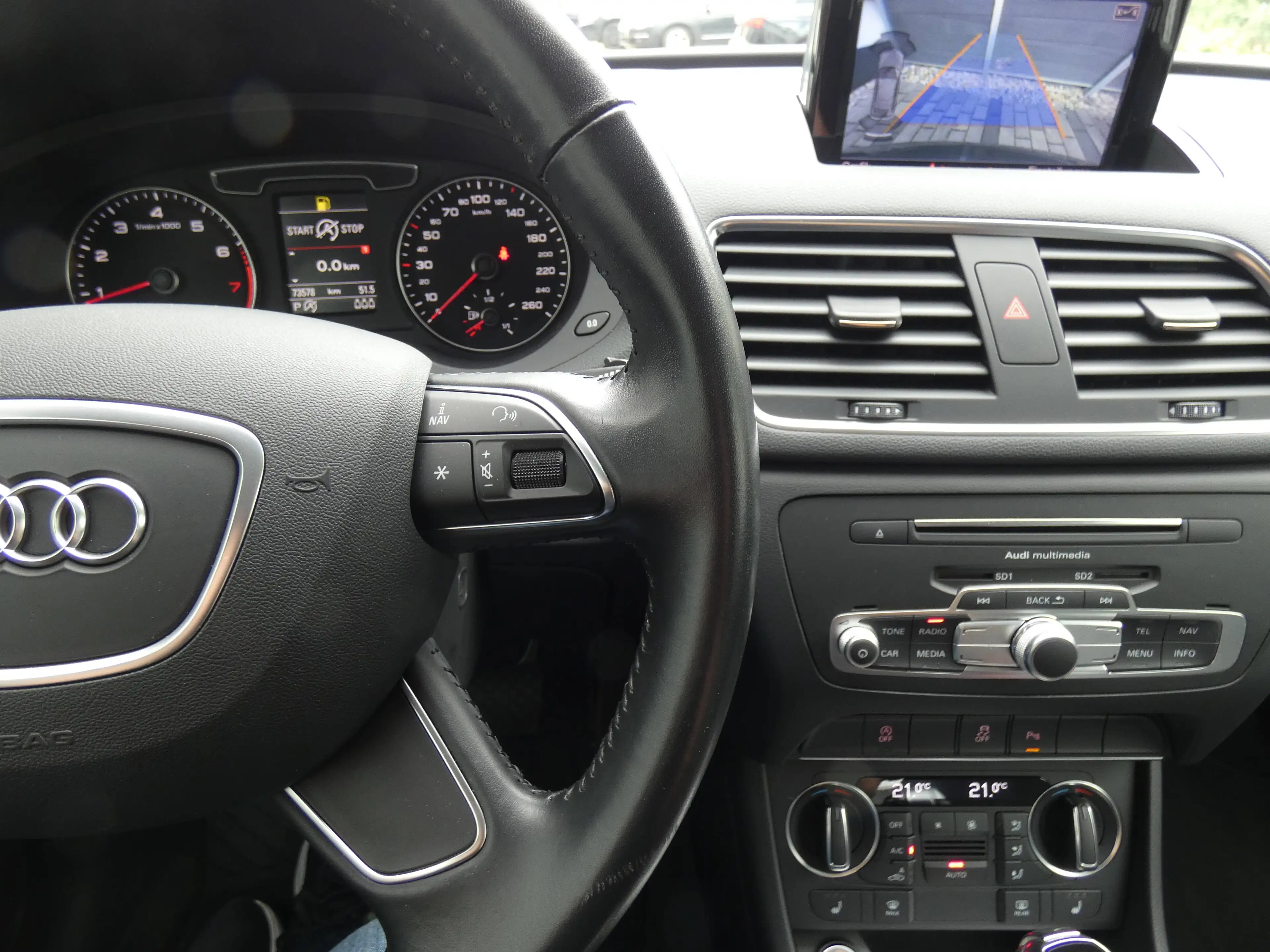 Audi Q3 Automatik — photo 14