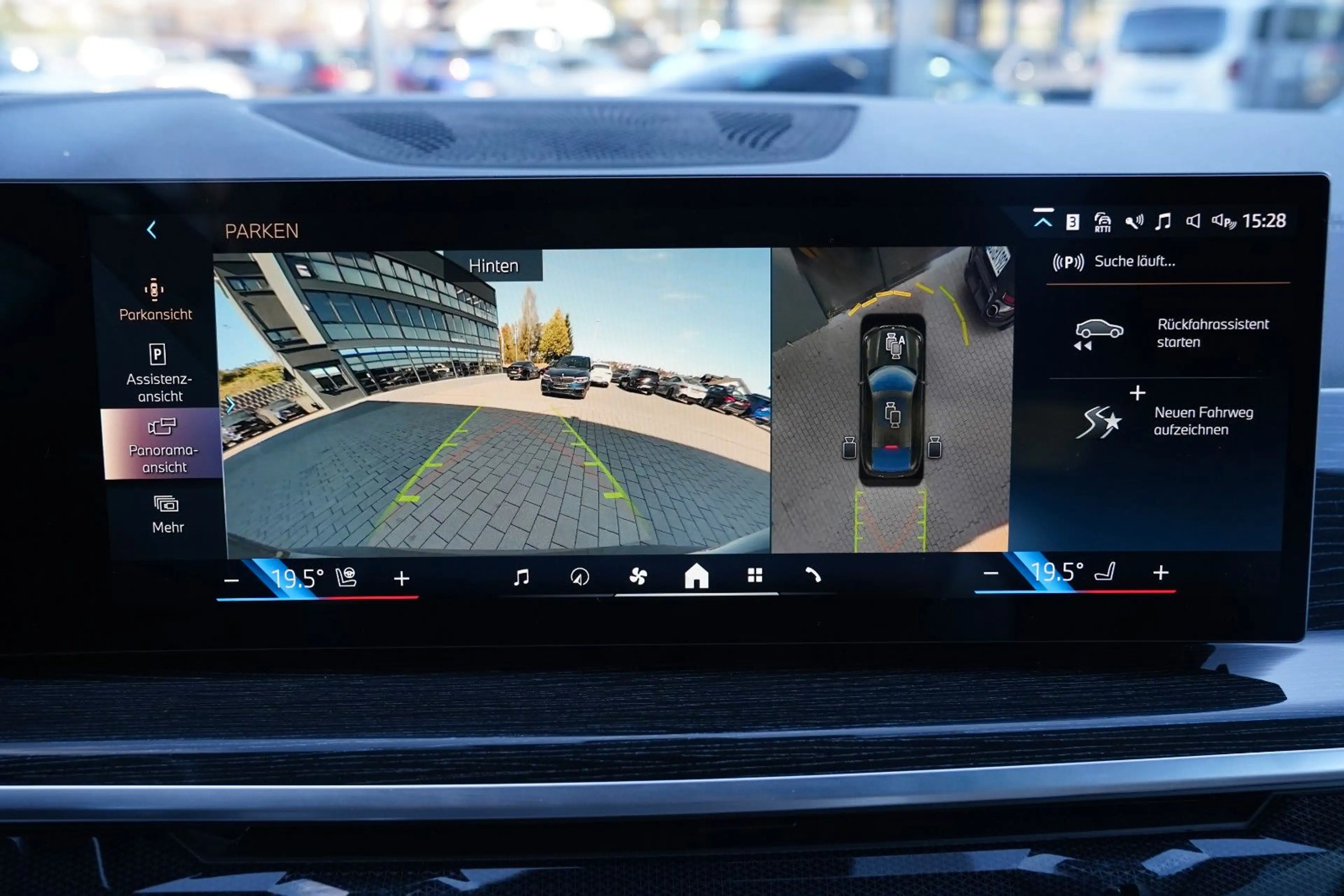 BMW X6 30d M Sport Pro Curved-360-ACC-H&K-StaHzg-AHK — photo 13