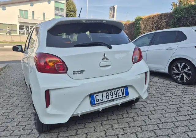 Mitsubishi Space Star Space Star II 2022 1.2 Invite radio touch carplay Andoid auto km 4.060