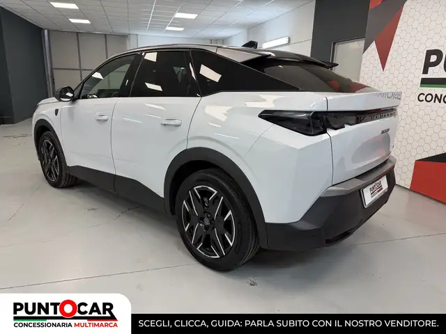 Peugeot 3008 view 9