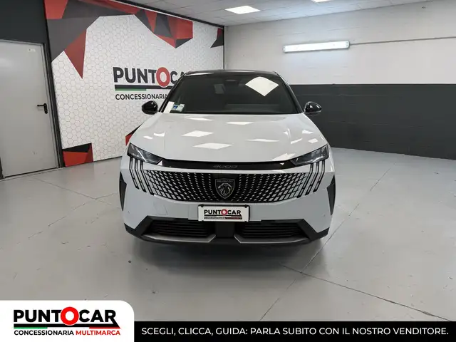 Peugeot 3008 view 2
